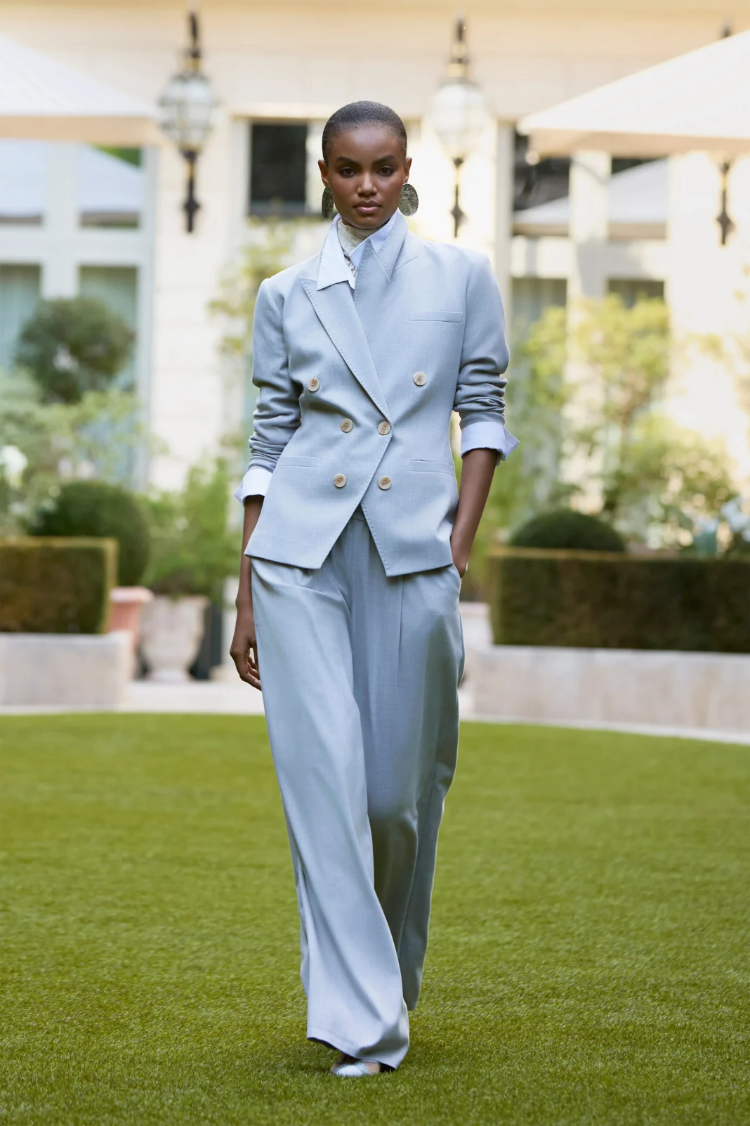 00001 l agence spring 2027 ready to wear credit brand