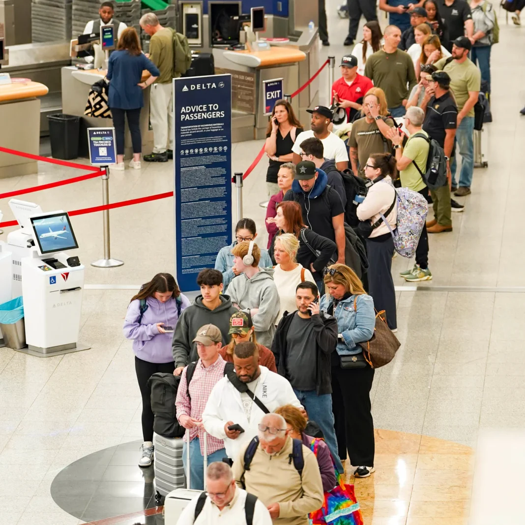08trav passenger rights ctfw mediumsquareat3x